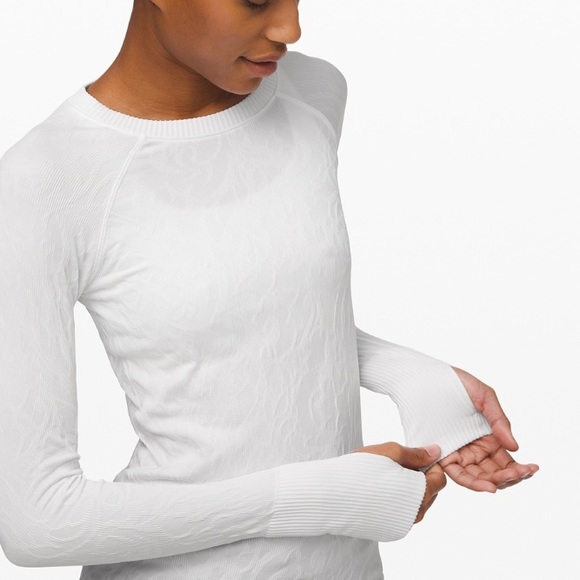 Lululemon Rest Less Pullover 🤍